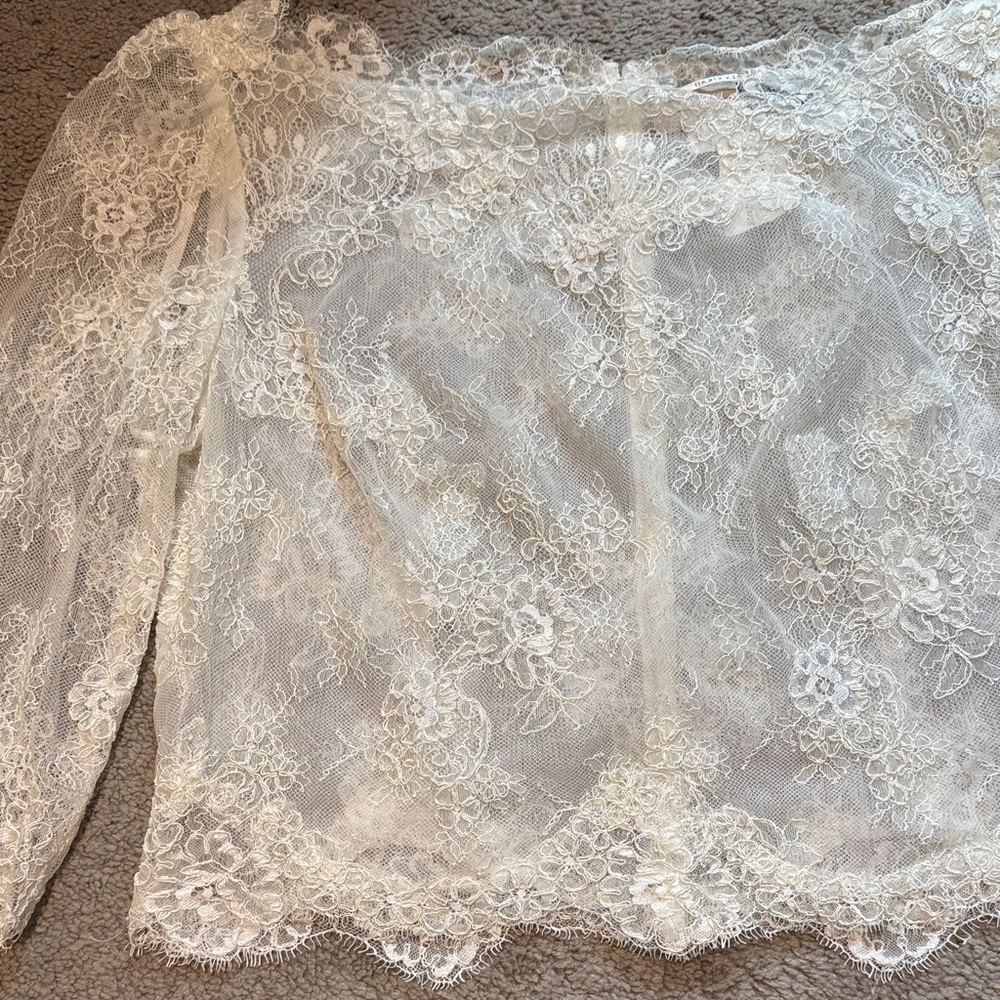Martina Liana Cream Lace Top - Picture 6 of 6